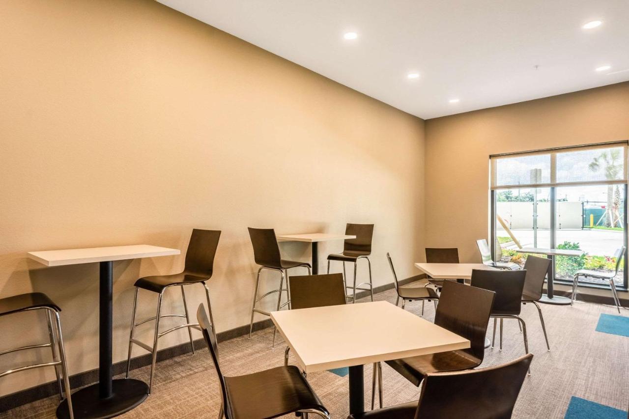 Mainstay Suites Sarasota I-75 Fruitville Екстериор снимка
