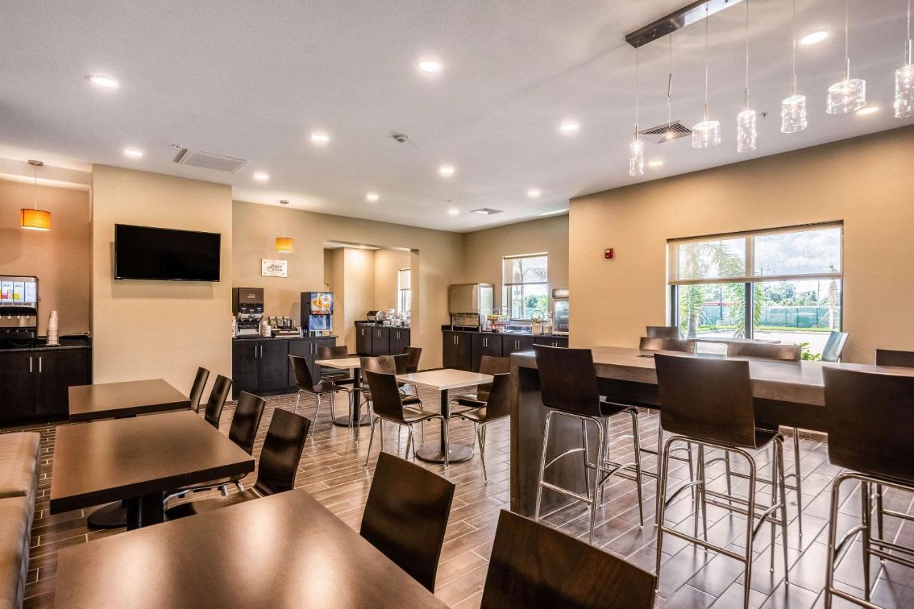 Mainstay Suites Sarasota I-75 Fruitville Екстериор снимка